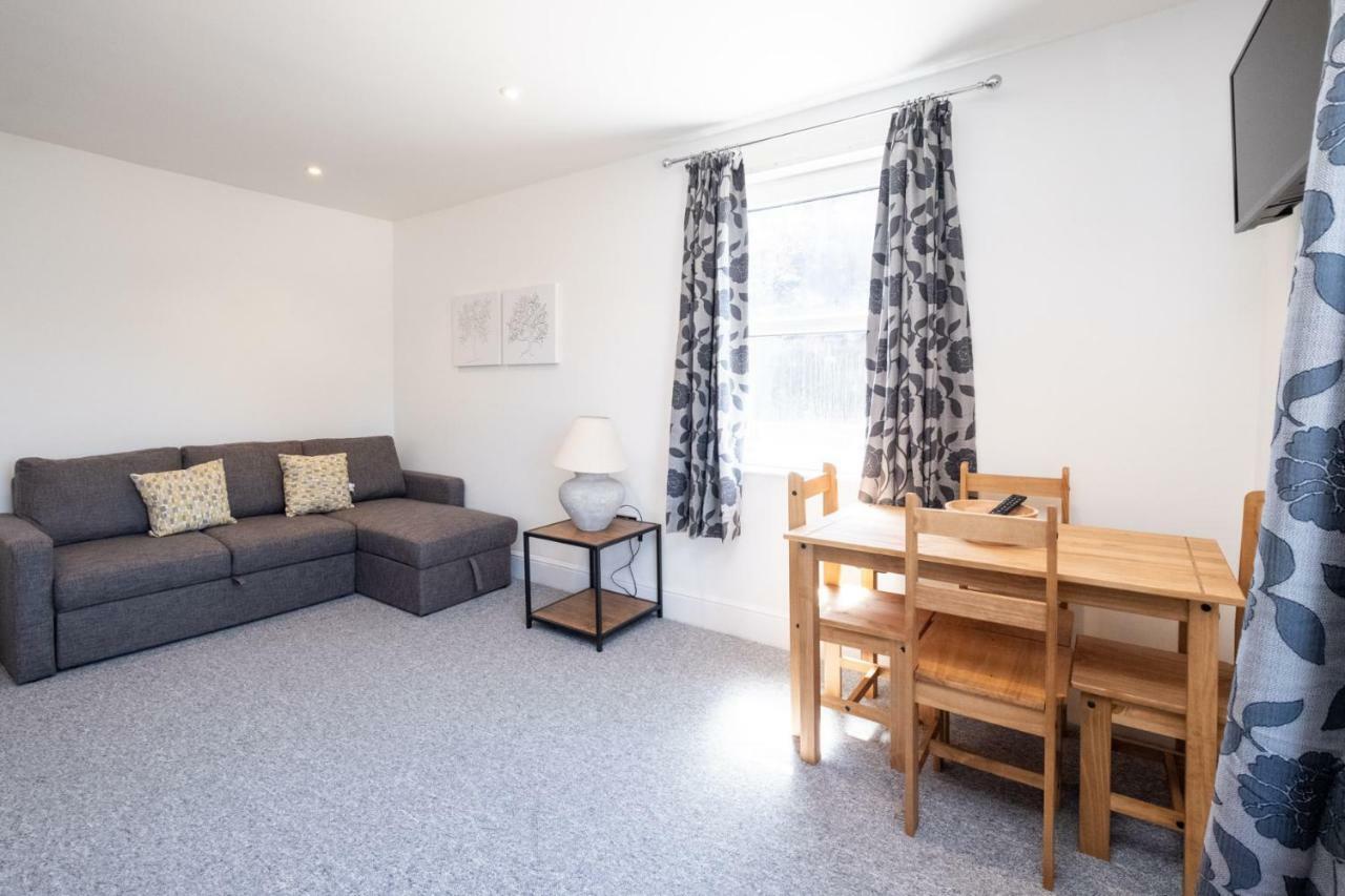 Rowan - Three Tuns Apartments , Wickham Market - By Aldeburgh Coastal Cottages Pettistree Eksteriør bilde